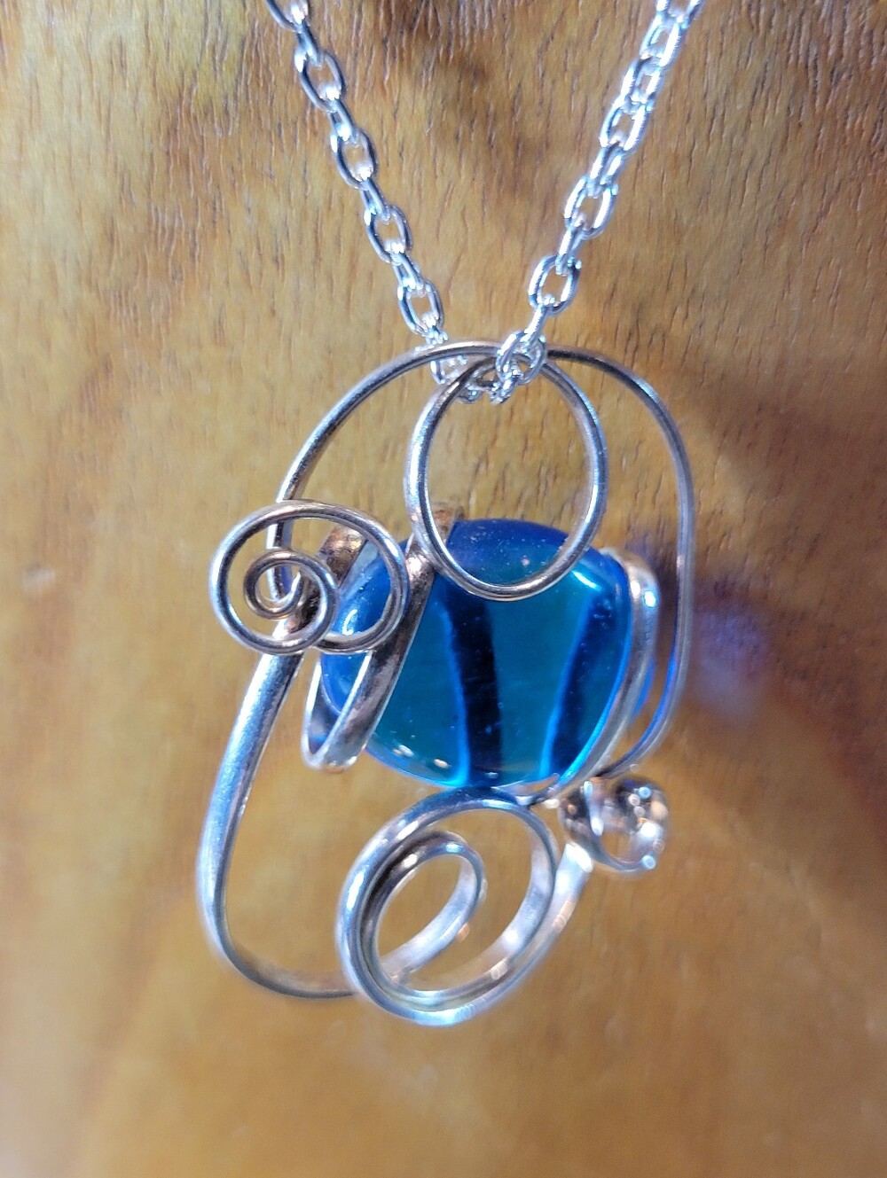 Handcrafted Silver Tone Aqua Glass Wire Wrapped Necklace w 18" Silver Tone Chain